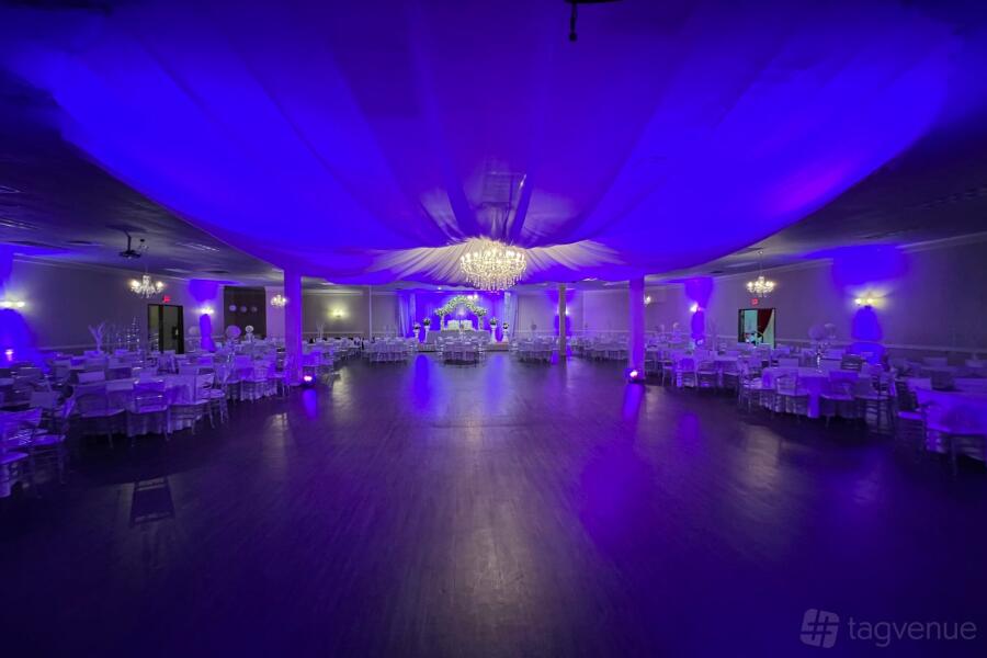 Diamond Hall at Las Lomas Irving Banquet Hall in Irving, TX