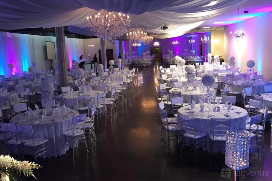 Amber Hall at Las Lomas Irving Banquet Hall in Irving, TX