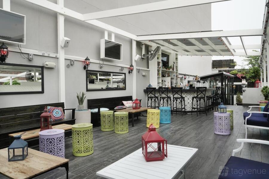 The Veranda at The Ashford in Jersey City, NJ